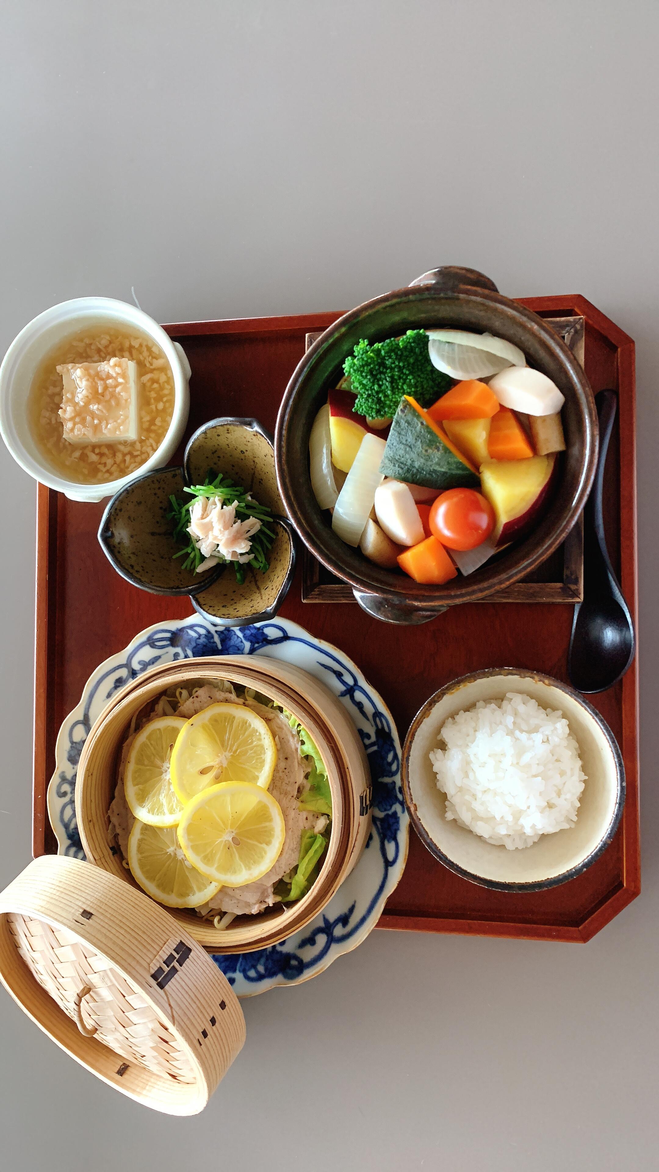阿蘇自然豚のせいろ蒸し御膳