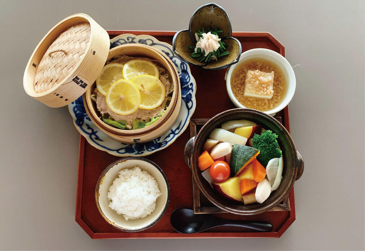 阿蘇自然豚のせいろ蒸し御膳